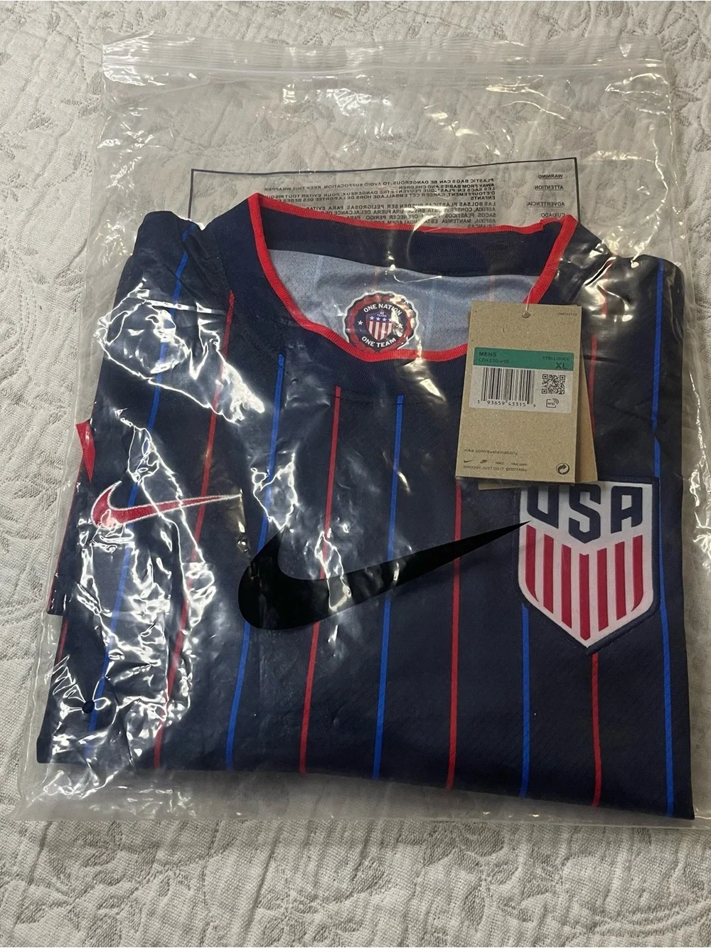 Nike USA USMNT Soccer Jersey Men’s XL Navy Blue Red Blue Striped Dri-FIT NWT